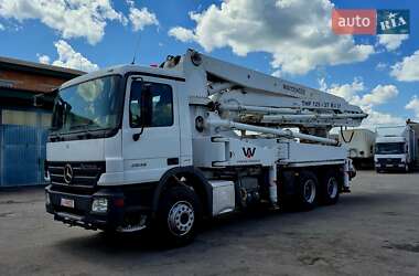 Бетононасос Mercedes-Benz Actros 2010 в Виннице