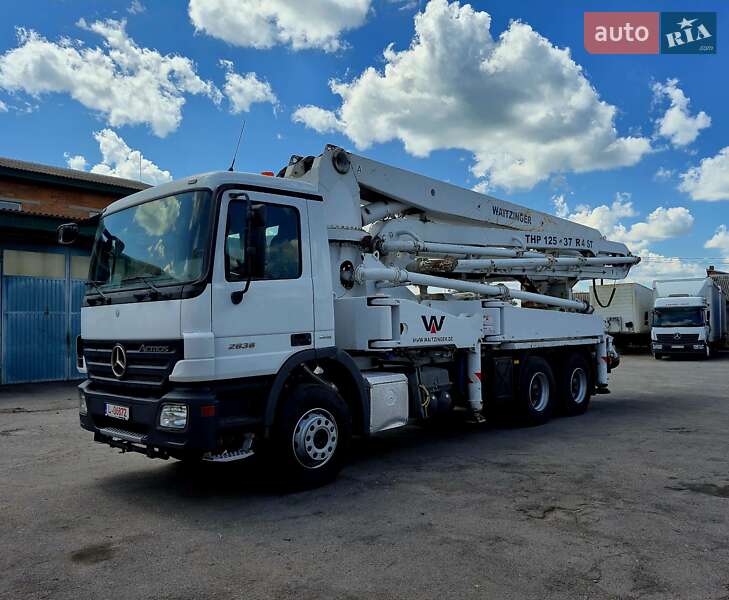 Mercedes-Benz Actros 2010