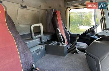 Эвакуатор Mercedes-Benz Actros 2001 в 