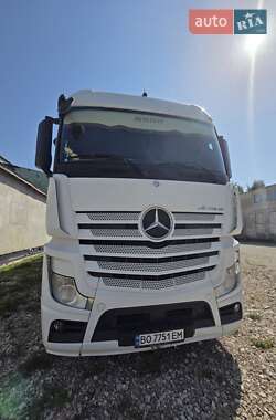 Тягач Mercedes-Benz Actros 2013 в Збаражі
