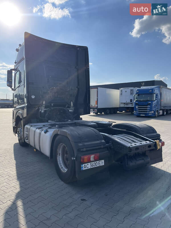 Тягач Mercedes-Benz Actros 2016 в Луцке