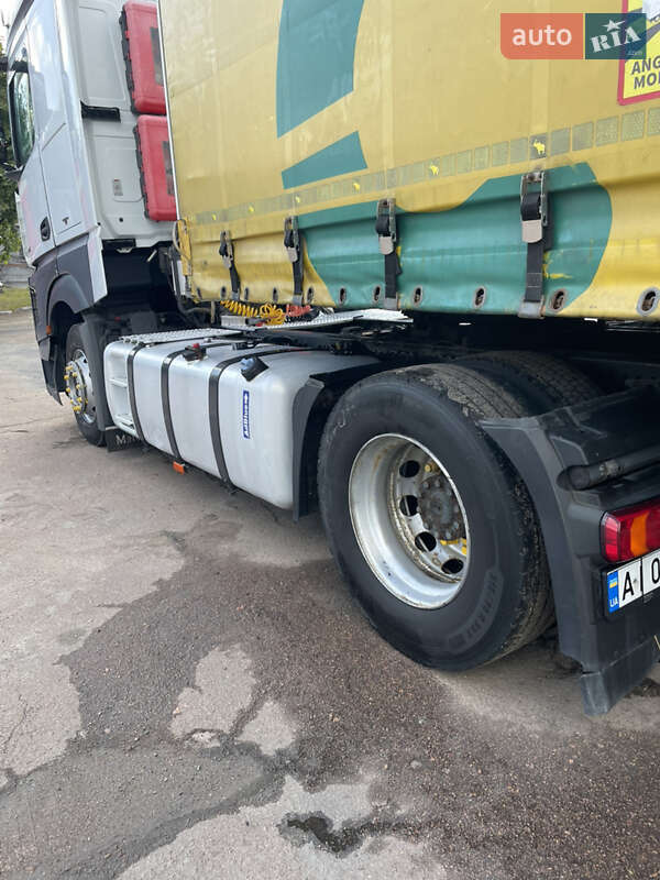 Тягач Mercedes-Benz Actros 2014 в Буче