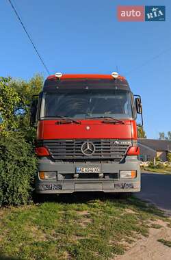 Самосвал Mercedes-Benz Actros 2000 в Лохвице