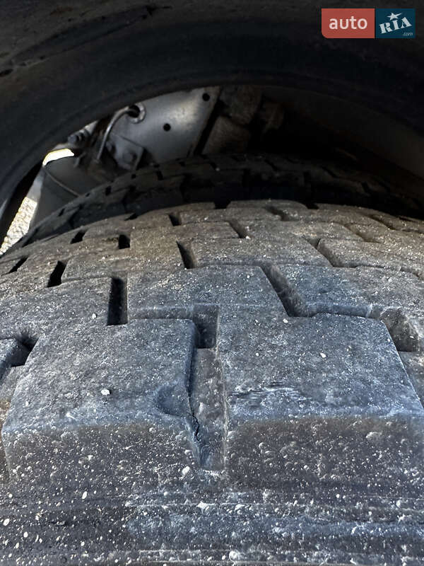 Грузовой фургон Mercedes-Benz Actros 2013 в Львове