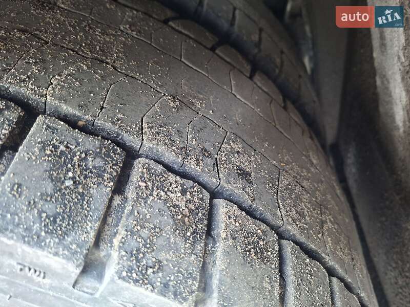 Тентованый Mercedes-Benz Actros 2000 в Березному