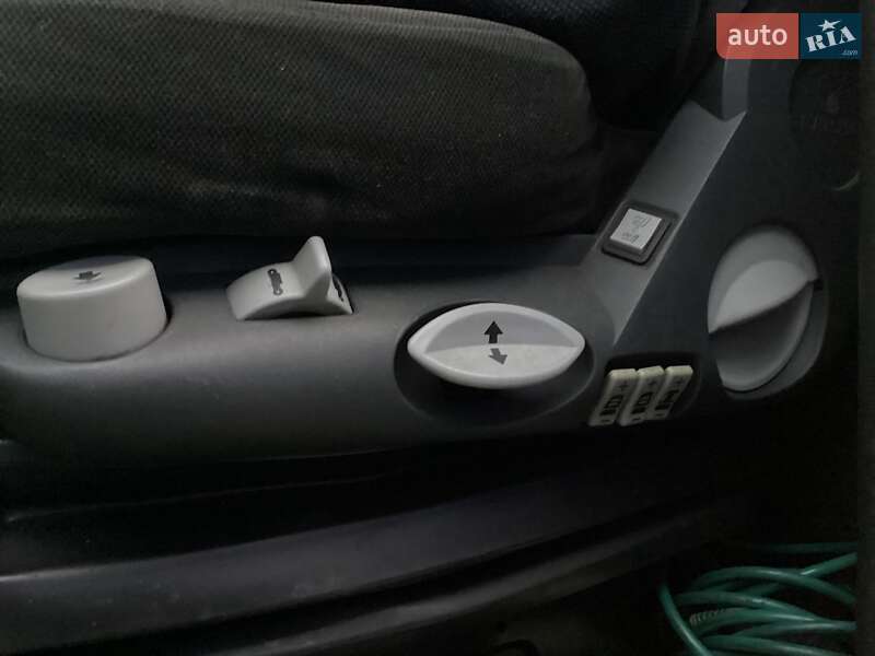 Бензовоз Mercedes-Benz Actros 2008 в Львове