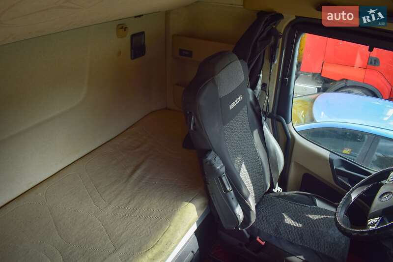 Тягач Mercedes-Benz Actros 2013 в Львове