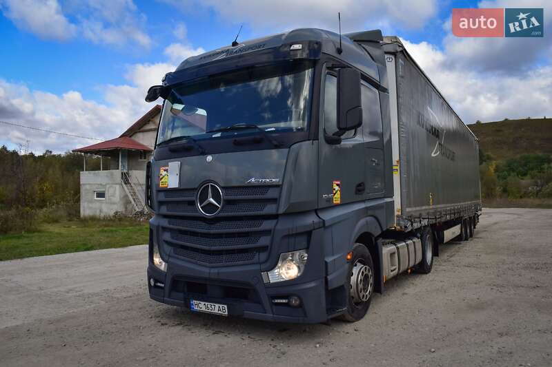Тягач Mercedes-Benz Actros 2013 в Львове