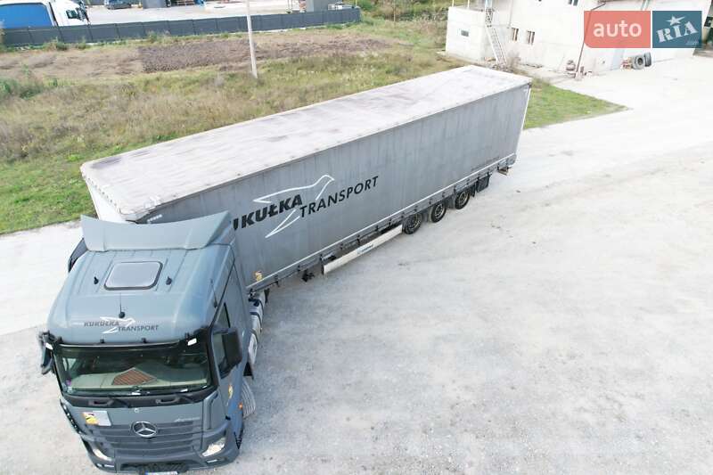 Тягач Mercedes-Benz Actros 2013 в Львове