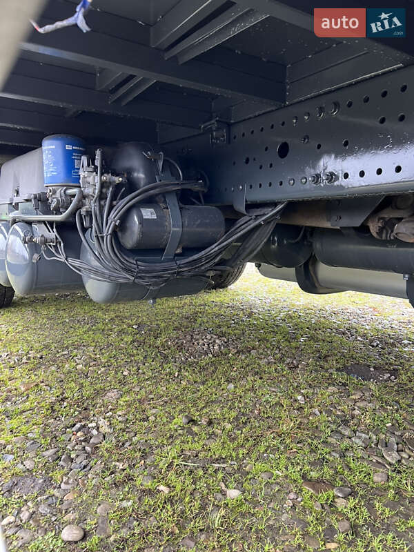 Евакуатор Mercedes-Benz Actros 1998 в Чернівцях фото 11 Евакуатор Mercedes-Benz Actros 1998 в Чернівцях