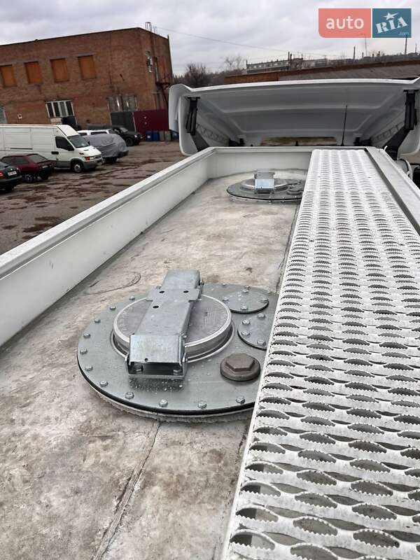 Бензовоз Mercedes-Benz Actros 2012 в Запорожье фото 10 Бензовоз Mercedes-Benz Actros 2012 в Запорожье