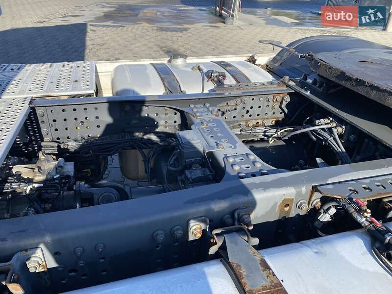 Тягач Mercedes-Benz Actros 2012 в Іршаві