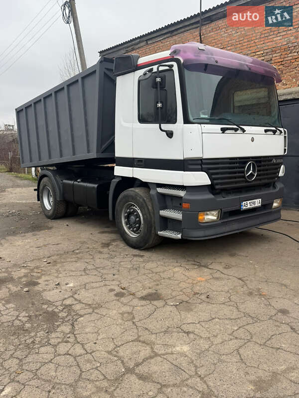 Mercedes-Benz Actros 1998 Mercedes-Benz Actros 1998