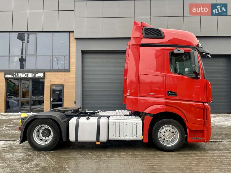 Тягач Mercedes-Benz Actros 2014 в Ровно
