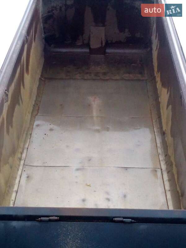 Самосвал Mercedes-Benz Actros 2006 в Ивано-Франковске