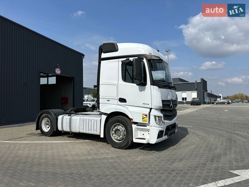 Тягач Mercedes-Benz Actros 2016 в Луцке