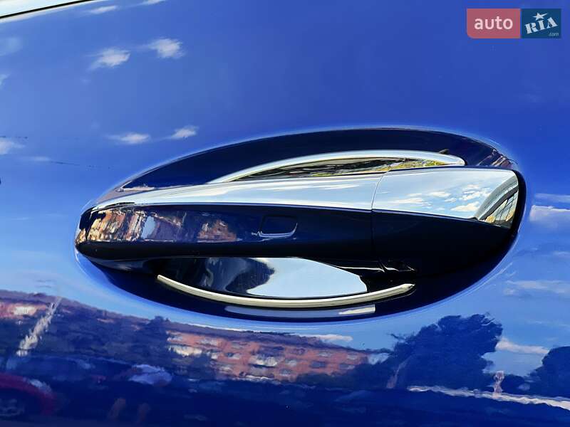 Купе Mercedes-Benz AMG GT 4-Door Coupe 2019 в Киеве фото 15 Купе Mercedes-Benz AMG GT 4-Door Coupe 2019 в Киеве