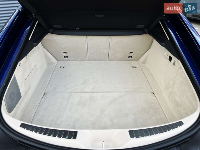 Купе Mercedes-Benz AMG GT 4-Door Coupe 2019 в Киеве фото 26 Купе Mercedes-Benz AMG GT 4-Door Coupe 2019 в Киеве