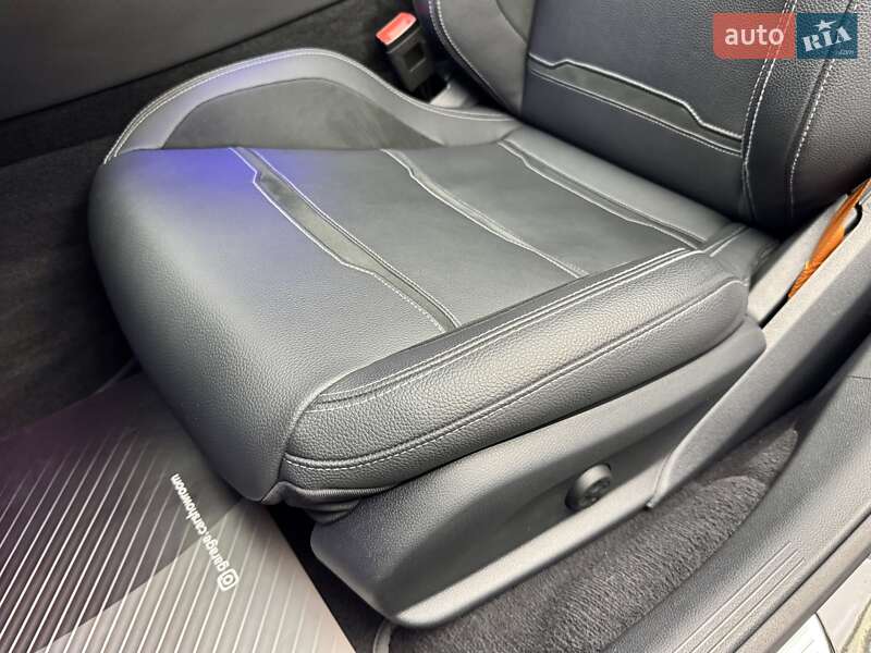 Купе Mercedes-Benz AMG GT 4-Door Coupe 2020 в Києві фото 29 Купе Mercedes-Benz AMG GT 4-Door Coupe 2020 в Києві