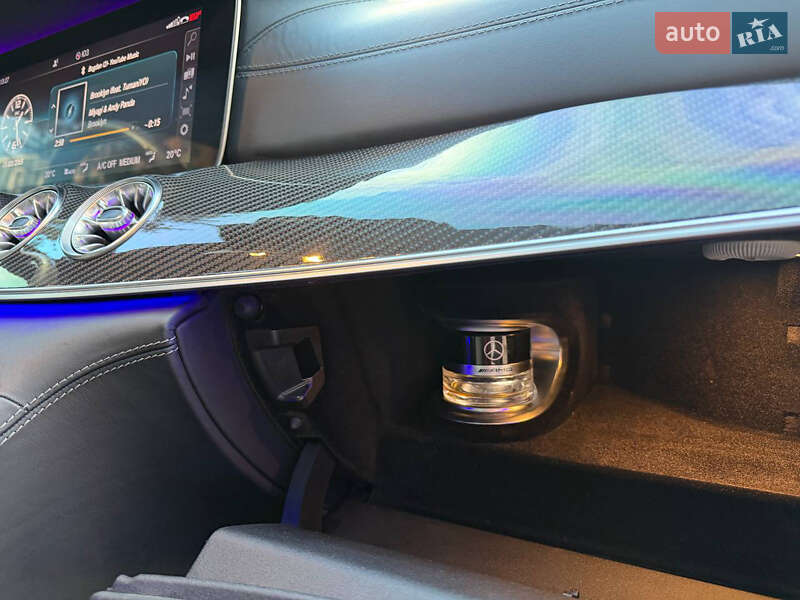 Купе Mercedes-Benz AMG GT 4-Door Coupe 2019 в Киеве фото 19 Купе Mercedes-Benz AMG GT 4-Door Coupe 2019 в Киеве