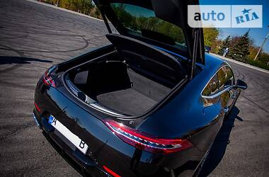 Купе Mercedes-Benz AMG GT 2018 в  фото 10 Купе Mercedes-Benz AMG GT 2018 в