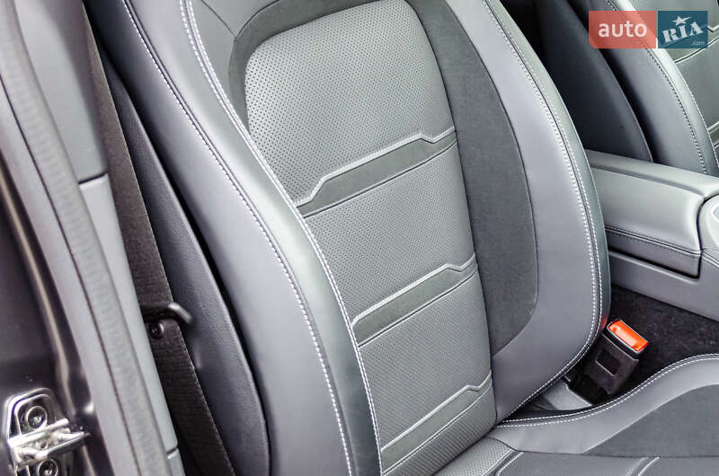 Купе Mercedes-Benz AMG GT 2019 в Києві