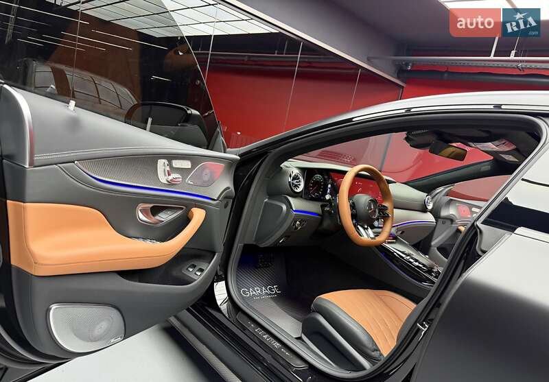 Купе Mercedes-Benz AMG GT 2023 в Киеве