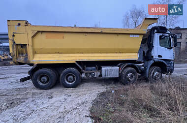 Самоскид Mercedes-Benz Arocs 2017 в Києві