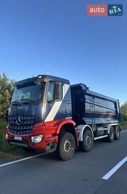 Самосвал Mercedes-Benz Arocs 2015 в 