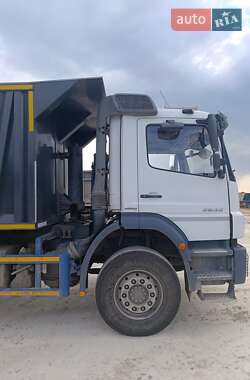 Самосвал Mercedes-Benz Arocs 2013 в Днепре