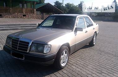 Седан Mercedes-Benz Atego 1992 в Камне-Каширском