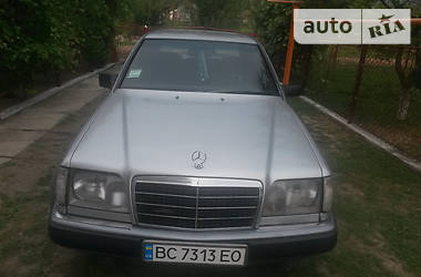 Седан Mercedes-Benz Atego 1987 в Львове