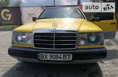 Седан Mercedes-Benz Atego 1986 в Черновцах
