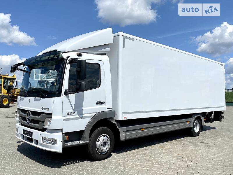 Вантажний фургон Mercedes-Benz Atego 2012 в 