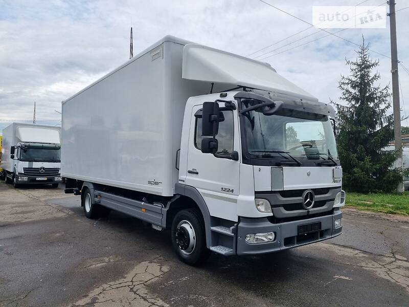 Вантажний фургон Mercedes-Benz Atego 2012 в Рівному