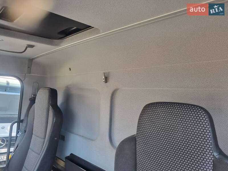 Грузовой фургон Mercedes-Benz Atego 2012 в Ровно