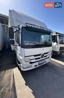 Грузовой фургон Mercedes-Benz Atego 2013 в Чернигове