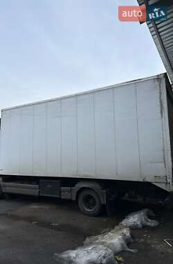 Грузовой фургон Mercedes-Benz Atego 2013 в 