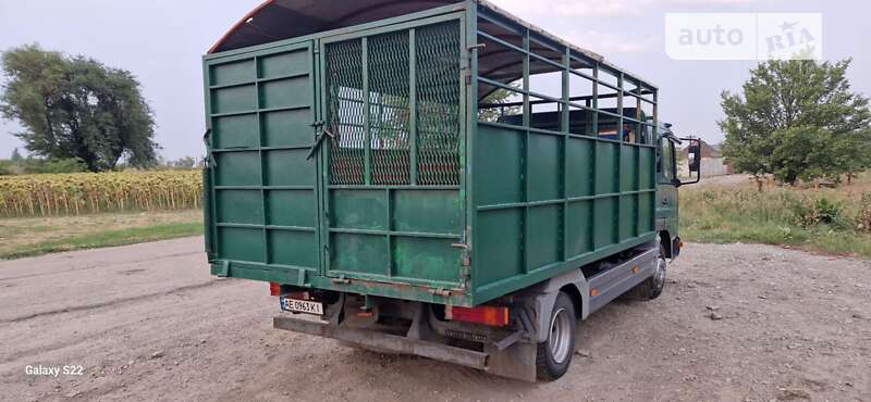 Для перевозки животных Mercedes-Benz Atego 1999 в Каменском