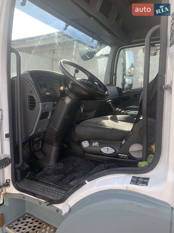 Грузовой фургон Mercedes-Benz Atego 2010 в Львове