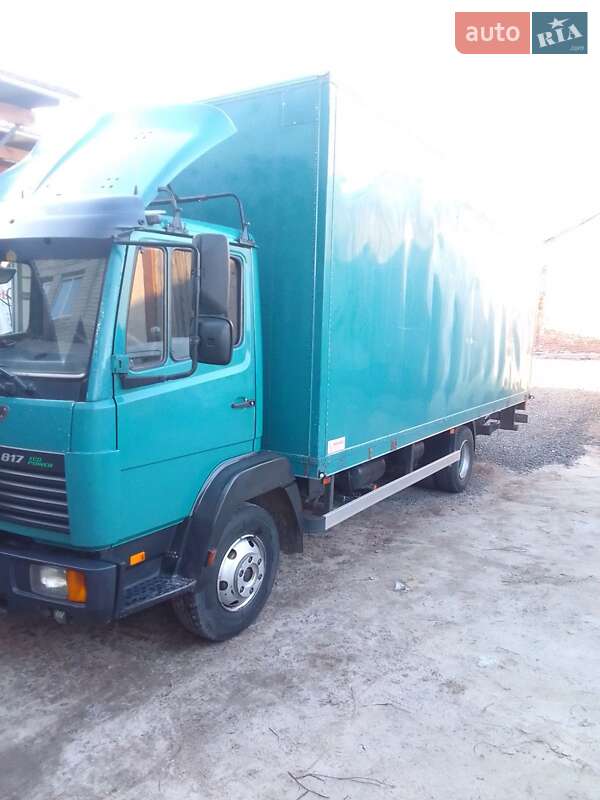 Грузовой фургон Mercedes-Benz Atego 1996 в Камне-Каширском