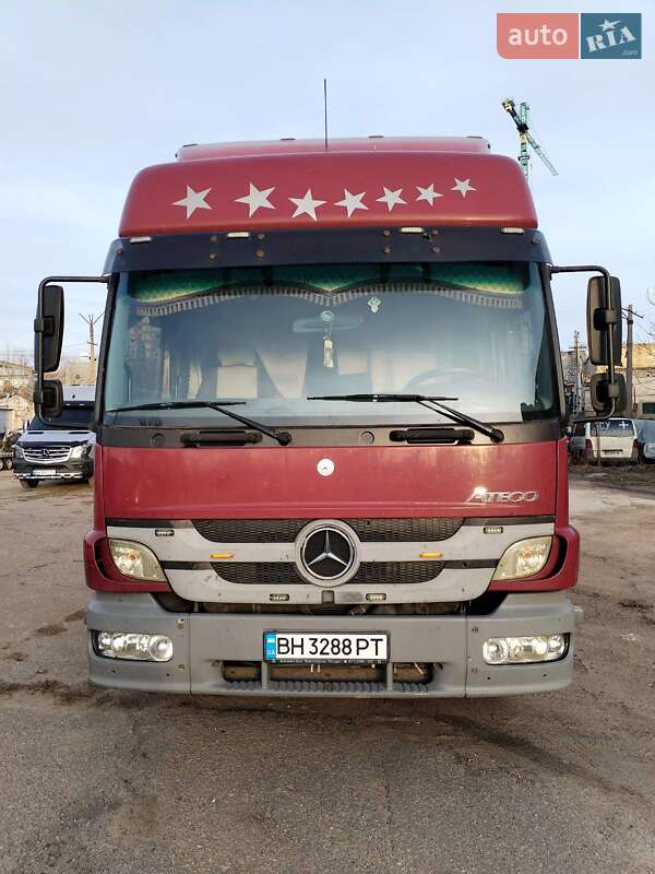 Вантажний фургон Mercedes-Benz Atego 2006 в Одесі