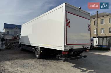 Грузовой фургон Mercedes-Benz Atego 2016 в 
