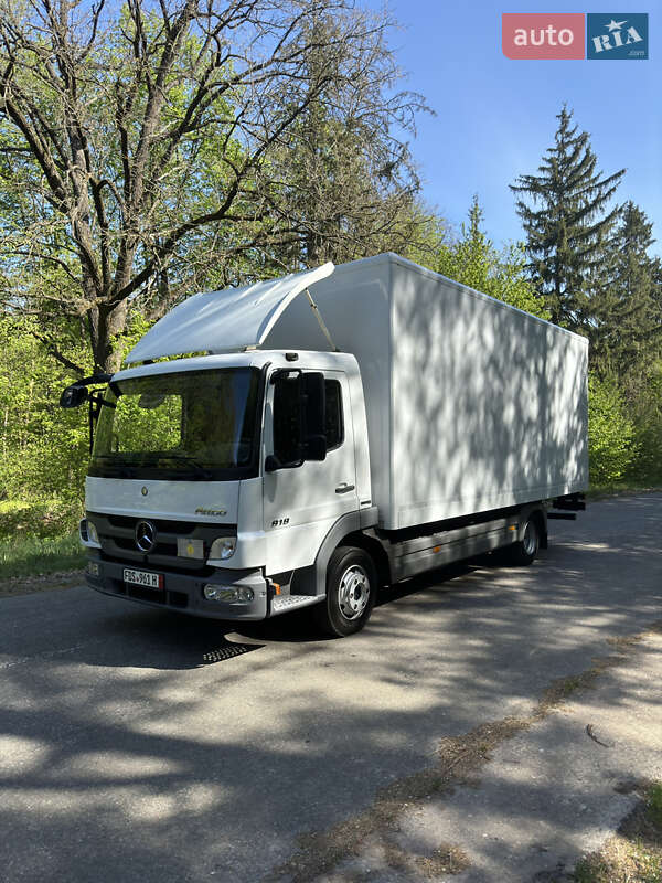 Грузовой фургон Mercedes-Benz Atego 2014 в 