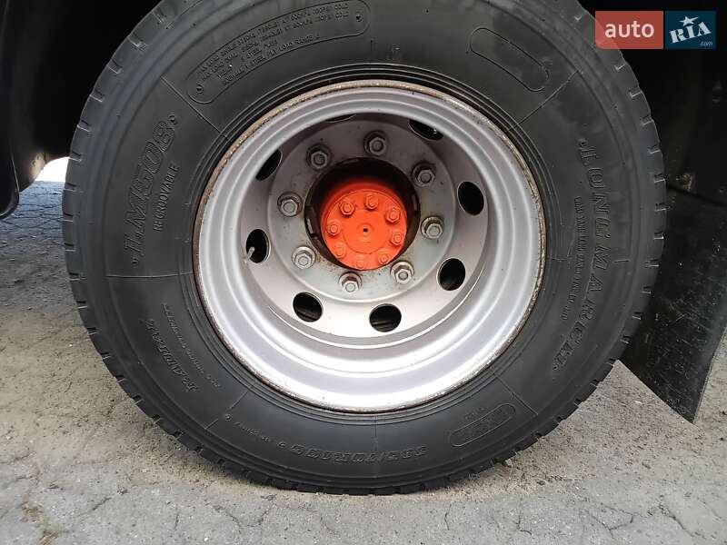 Грузовой фургон Mercedes-Benz Atego 1994 в Могилев-Подольске