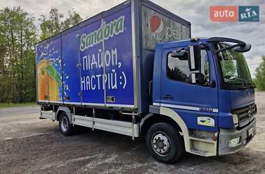 Грузовой фургон Mercedes-Benz Atego 2010 в 
