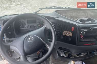 Грузовой фургон Mercedes-Benz Atego 2006 в 
