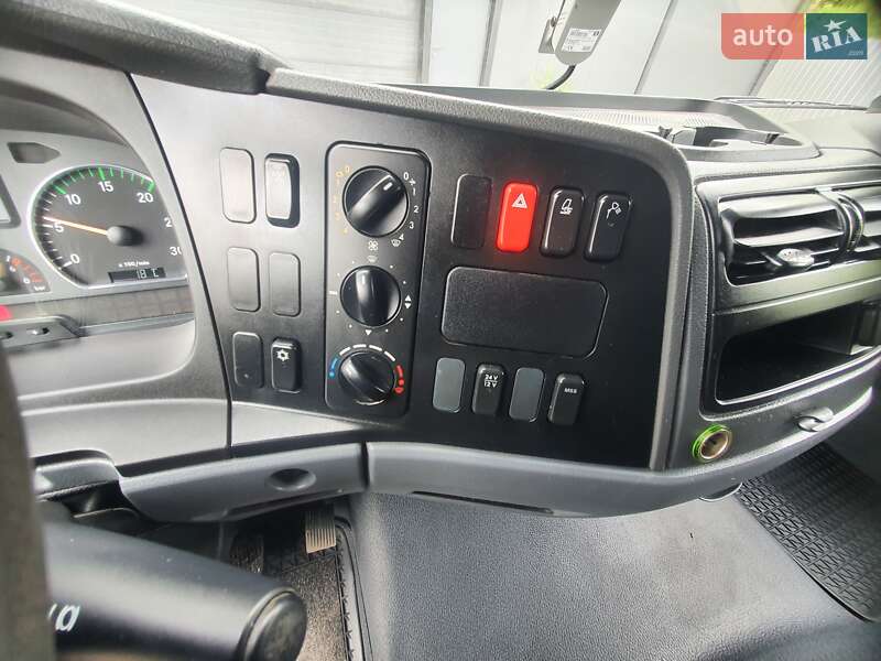 Борт Mercedes-Benz Atego 2011 в Калуші