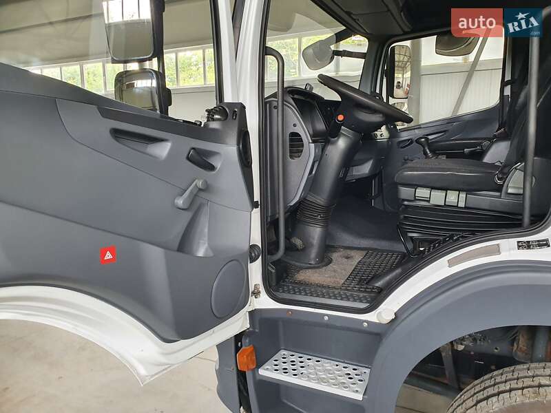 Борт Mercedes-Benz Atego 2011 в Калуші