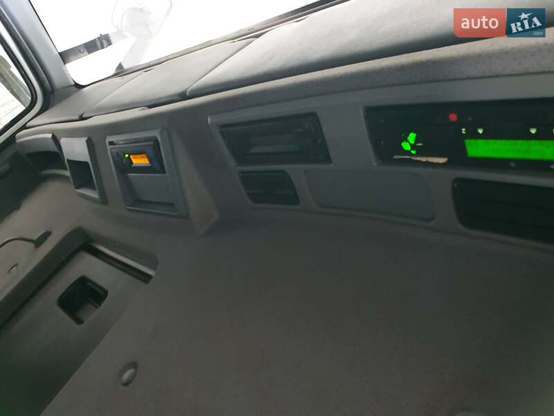 Борт Mercedes-Benz Atego 2011 в Калуші